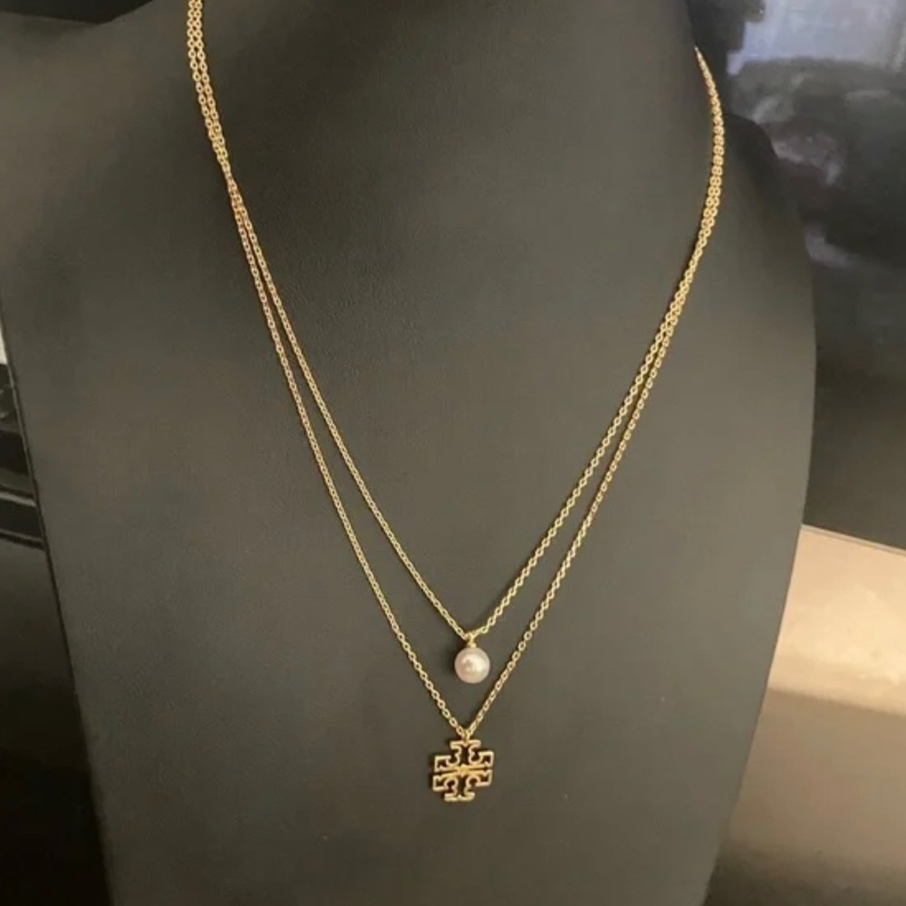 NWT Tory Burch Layered Necklace